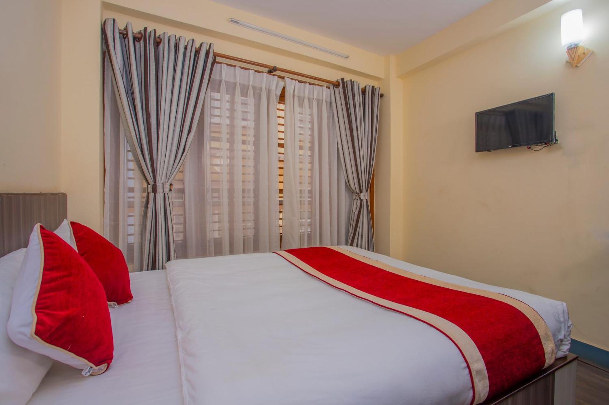 Oyo 297 Hotel Aayam Kathmandu Luaran gambar