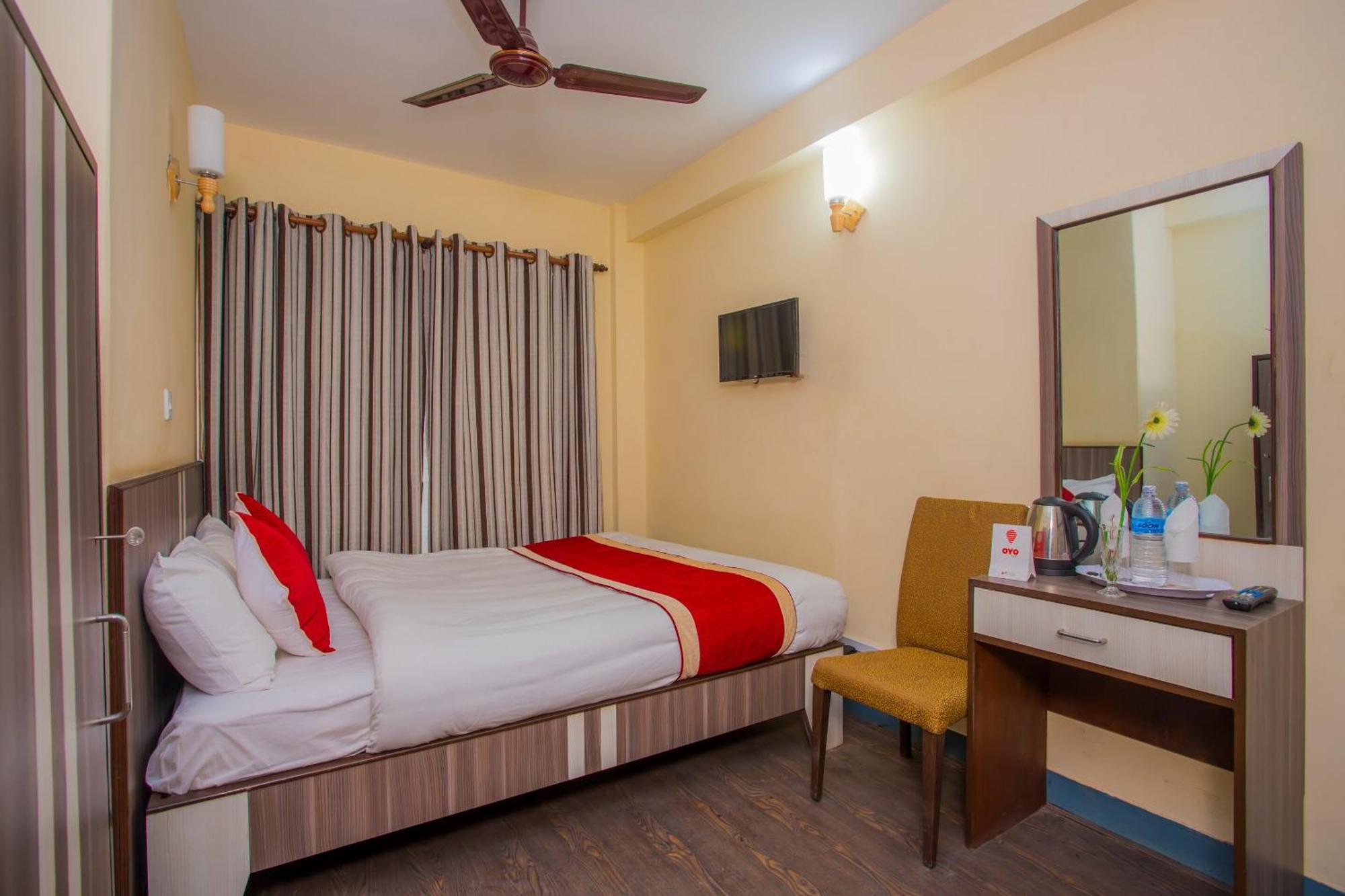 Oyo 297 Hotel Aayam Kathmandu Luaran gambar